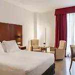 מלון Vincci Ciudad De 4*