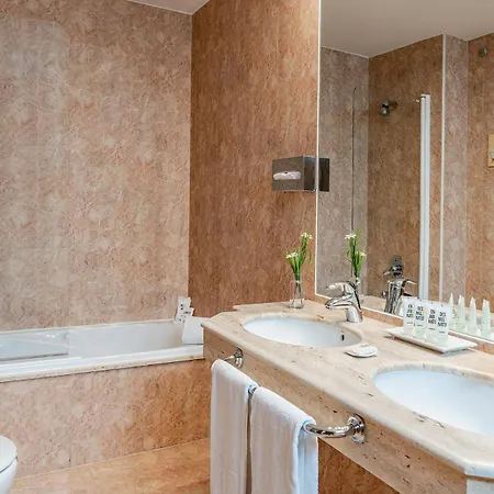 Hotell Vincci Ciudad De 4*