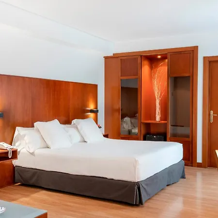 Vincci Ciudad De Hotel 4*