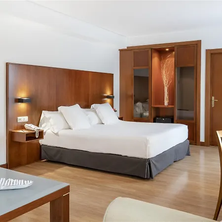 Vincci Ciudad De 4* Salamanka