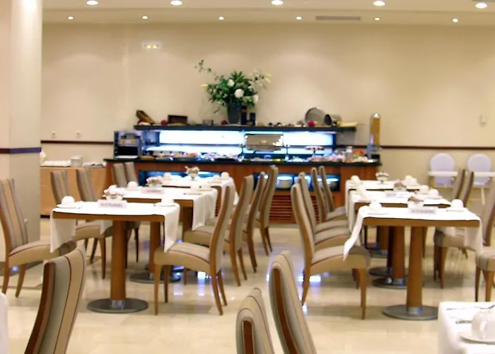 ヴィンチ シウダーデ ホテル 4*